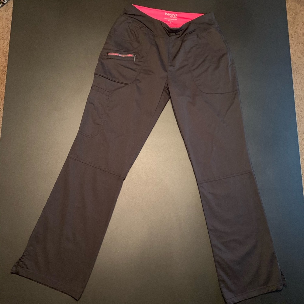 Scrub pants